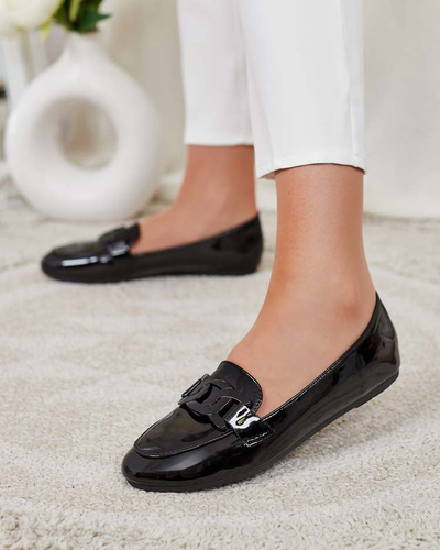 Mocassins laqués pour femme avec ornement en noir- Footwear