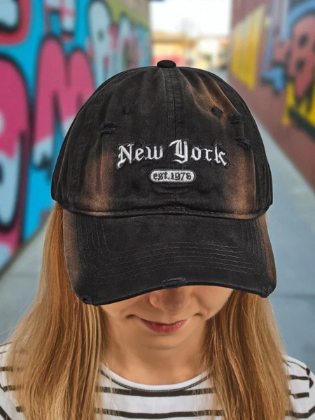 Royalfashion Casquette New York 1976 avec usure