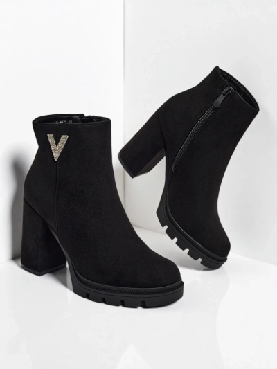 Bottines Venus Noires Élégantes pour le Printemps