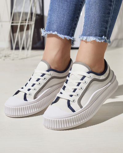 Baskets pour femmes sur une semelle solide en blanc Dessica - Chaussures