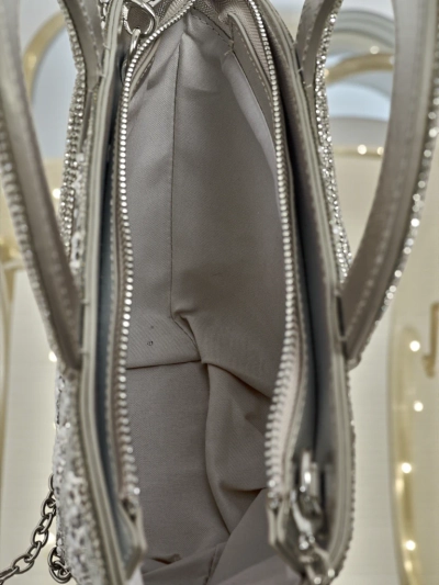 Petit sac à main pour femmes avec des zircons Sparkle Queen