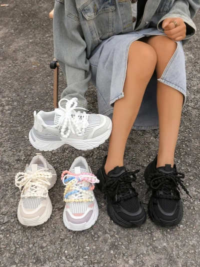 Chaussures de sport pour femmes Royalfashion sur une semelle épaisse Loness