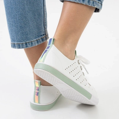OUTLET Baskets blanches pour femmes avec insert Kowen vert - Chaussures