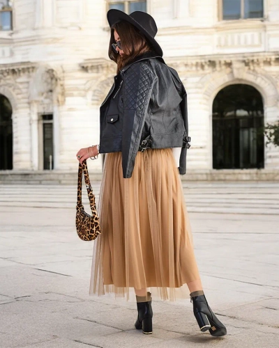 Jupe midi femme de la marque Royalfashion avec tulle
