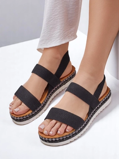 Sandales Royalfashion pour femmes avec une semelle décorative Zindas