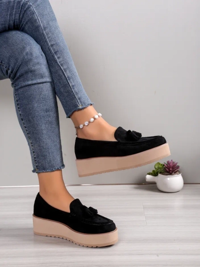 Mocassins pour femmes Royalfashion sur un talon compensé Ogalda