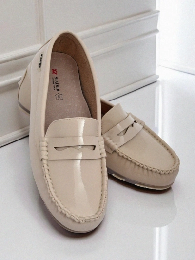 Mocassins pour femmes beiges Kallista - cuir écologique suédé premium