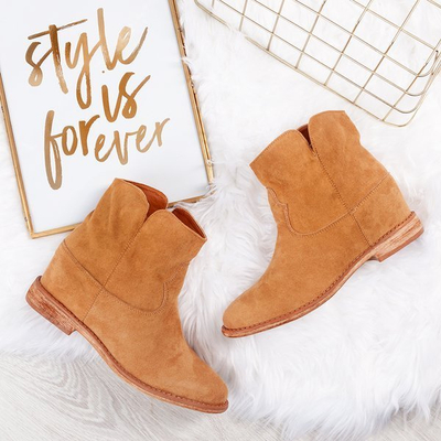Bottes de cowboy sur un coin intérieur en chameau Bluestone - Chaussures 1