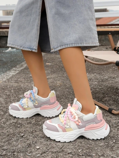Chaussures de sport pour femmes Royalfashion sur une semelle épaisse Loness