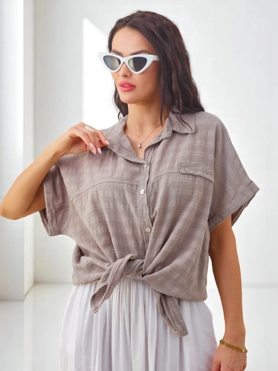 Chemise en coton pour femmes Royalfashion avec gaufrage et manches courtes