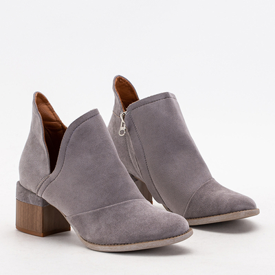 Bottes isolées grises pour femmes sur le poteau Karela - Chaussures