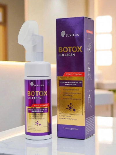 Mousse nettoyante et hydratante pour le visage avec collagène et brosse