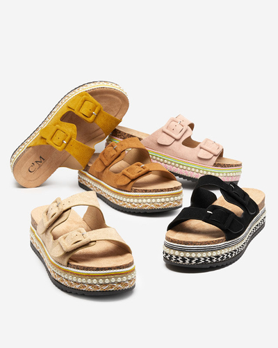 OUTLET Chaussons beiges pour femme sur semelle épaisse Carisno - Footwear