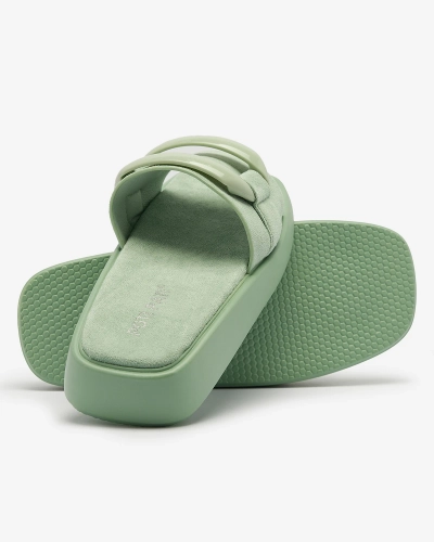 OUTLET Royalfashion Tongs vertes pour femme en suédine écologique Omve