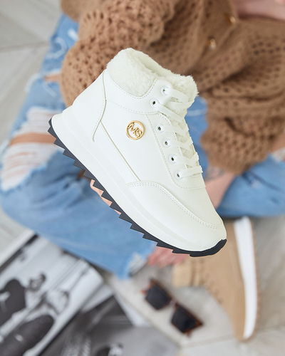 Royalfashion Chaussures de sport isolées pour femmes en blanc Cerrto