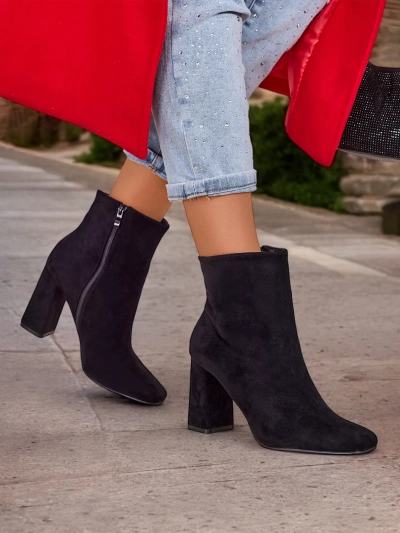 Bottines pour femmes en éco-suède Royalfashion sur Emoro