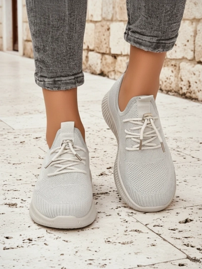 Aurelia Beige Royalfashion – Baskets beiges pour femmes en tissu à lacets