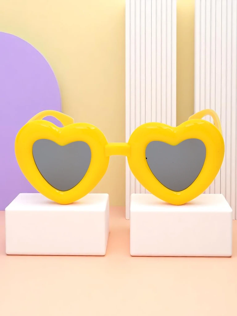 Royalfashion Lunettes de soleil en forme de cœur pour enfants