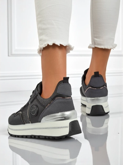 Sneakers pour femmes Callista Nero à plateforme de 4 cm, cuir écologique