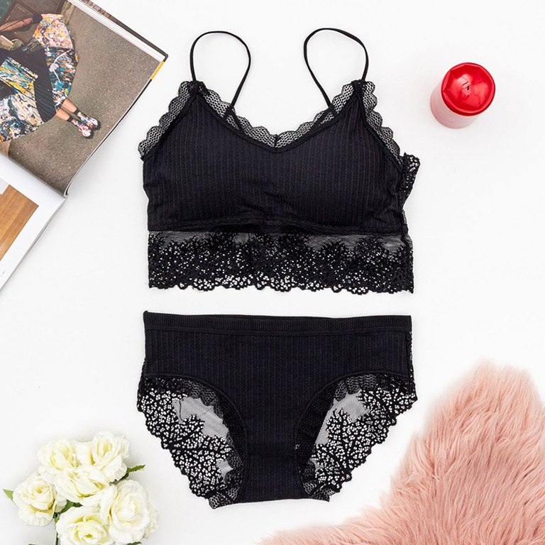 Ensemble lingerie femme noire avec dentelle - Sous-vêtements