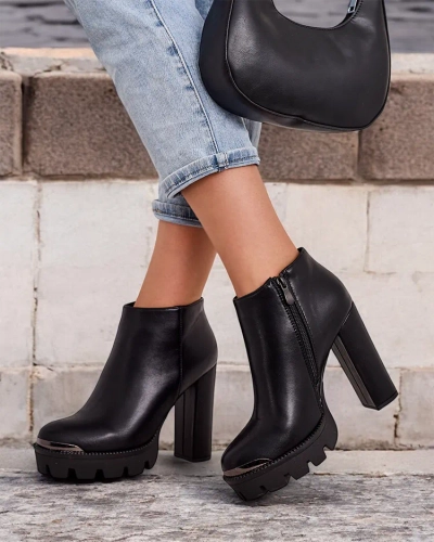 Royalfashion Bottes pour femmes sur tige Oveneb