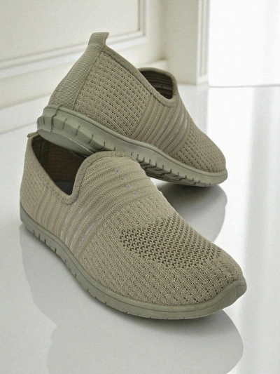 Mocassins pour femmes Hypatia Verde en tissu à enfiler avec semelle plate