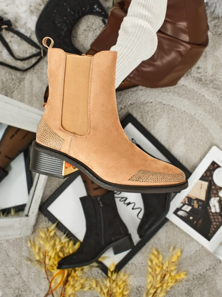 Bottines femme en éco-daim ornées de strass TangleMist