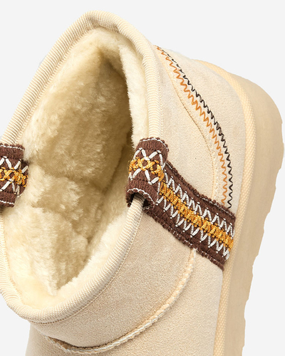 Royalfashion Bottes courtes pour femmes a'la bottes de neige avec ornement Erititta