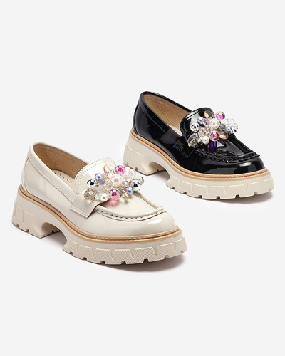 Mocassins pour femmes laqués noirs avec ornement Leliab- Footwear