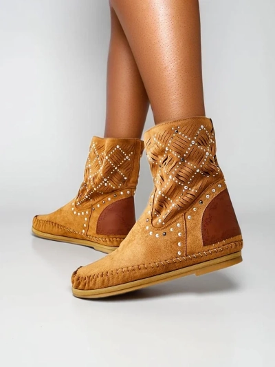 Bottines pour femmes Royalfashion avec un petit talon et des clous Style indien