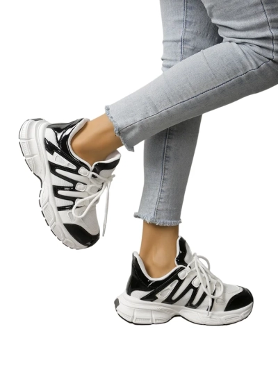 Chaussures de sport pour femmes Royalfashion sur une semelle épaisse Loness