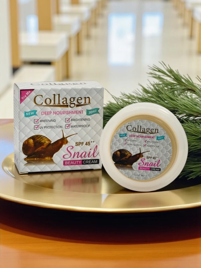 Crème éclaircissante pour le visage au collagène et SPF4