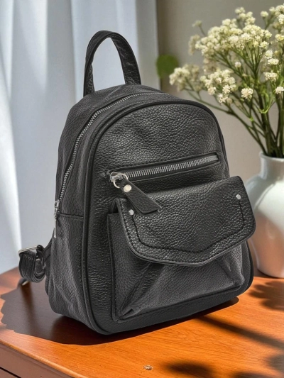 Sac à dos pour femme Astrea Królewska Moda en cuir écologique noir et blanc