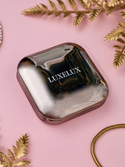 Poudre longue durée Luxelux en poudre compacte 03