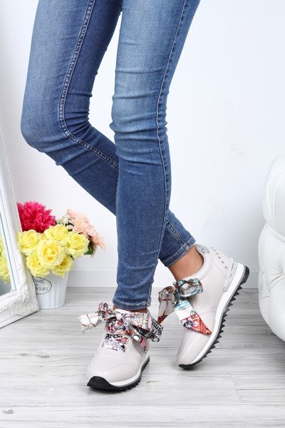 Szare tenisówki wiązane chustą Madalynn- Obuwie