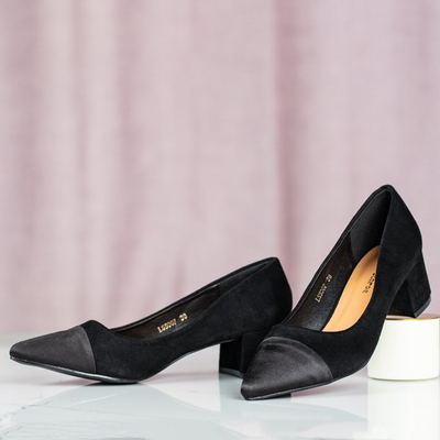 Escarpins noirs sur la tige basse Massikina - Chaussures 1