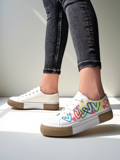 Baskets Royalfashion pour femmes avec imprimé cœur Sercess