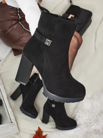 Bottines femme en daim écologique à talons épais Zavrina