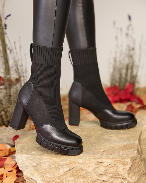 Royalfashion Noir Bottines Flexi à talon supérieur