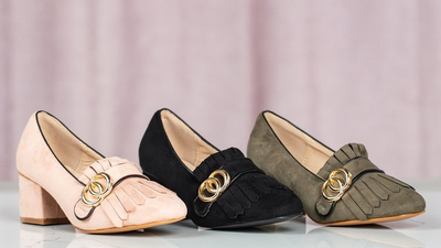 Escarpins roses avec des décorations sur les talons bas Ever - Chaussures 1