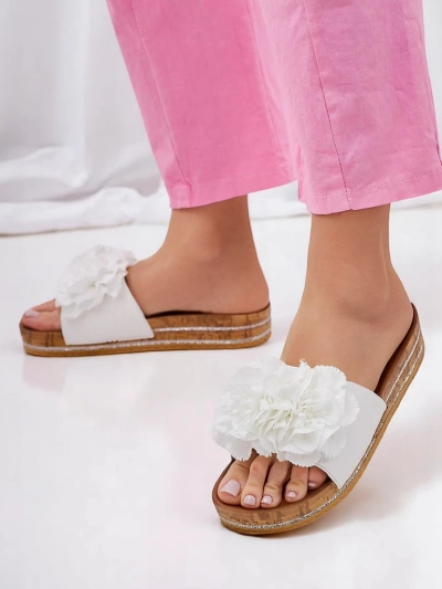 Chaussons pour femmes Royalfashion avec fleurs Focce