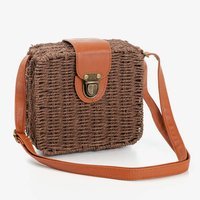 Marron foncé || marron