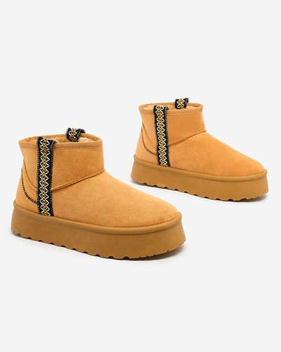 Royalfashion Bottes courtes pour femmes a'la bottes de neige avec ornement Erititta