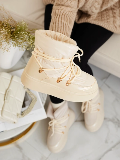 Royalfashion Bottes de neige à enfiler pour femme en couleur crème Dabenda