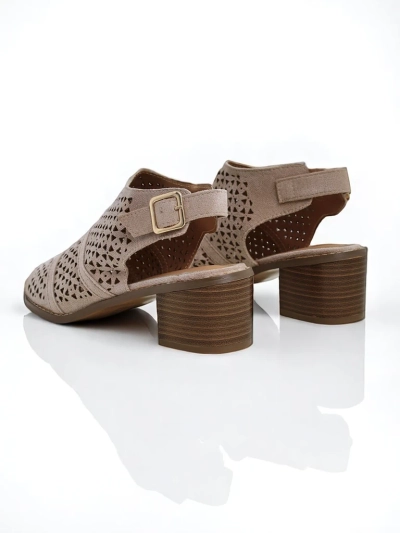 Royalfashion Sandales ajourées à talon bas Elira pour femmes