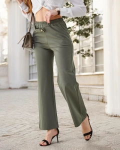 Vert militaire