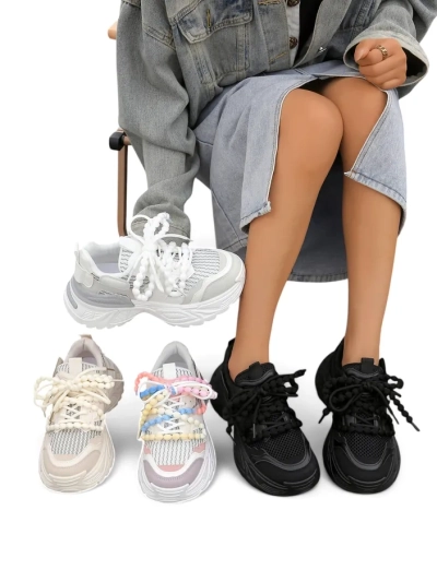 Chaussures de sport pour femmes Royalfashion sur une semelle épaisse Loness