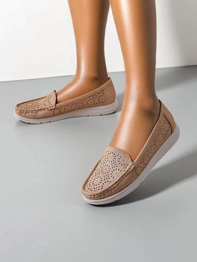 Royalfashion Mocassins perforés pour femmes Besset
