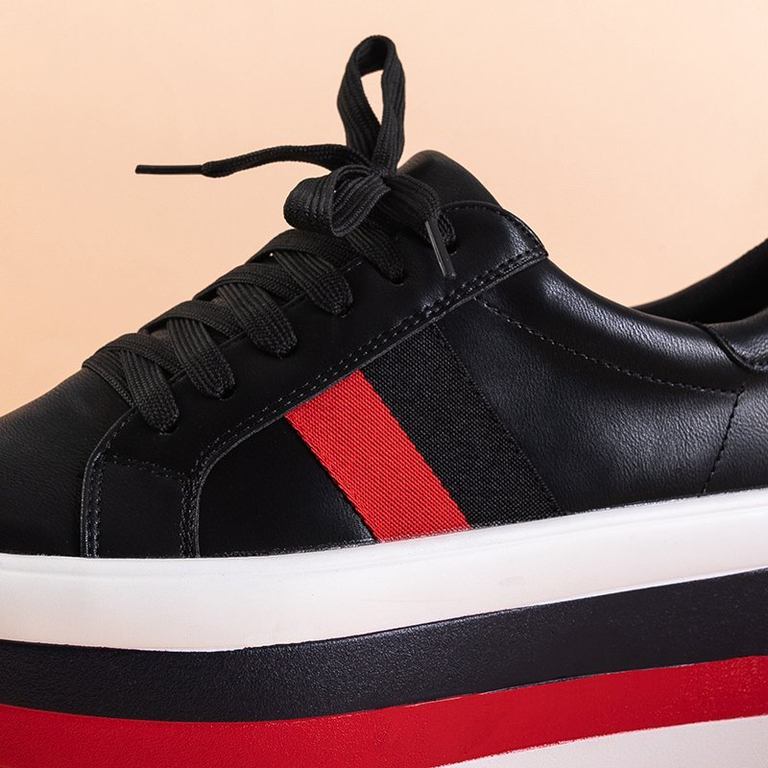 OUTLET Chaussures de sport pour femmes noires sur une plate-forme épaisse Jemita - Footwear