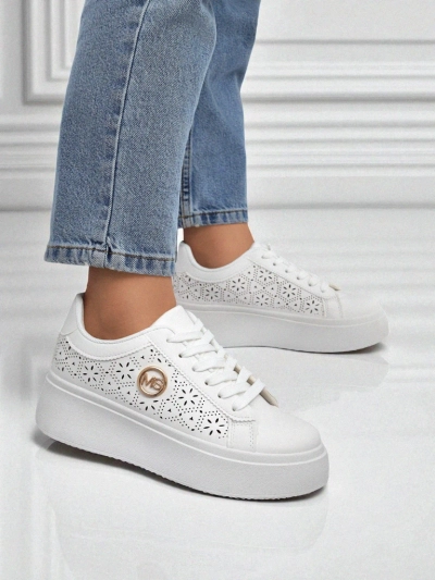 Sneakers Aelia Royalfashion pour femmes sur plateforme, ajourées, blanches, écru